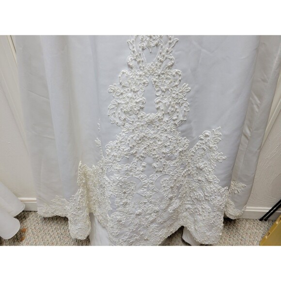 Aurora D'Paradiso Wedding Dress Plus Size 18 White Satin A-Line Vintage No Train - Picture 3 of 12